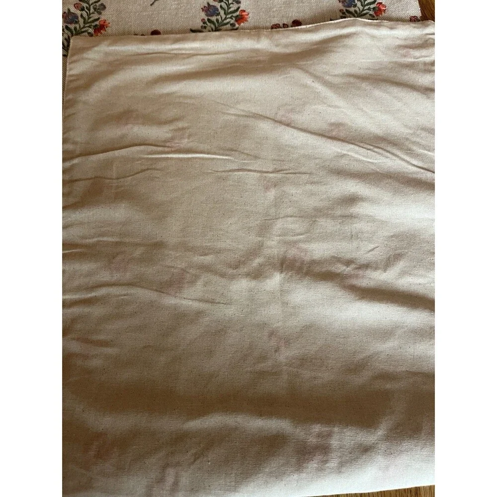 The Farmhouse By Rachel Ashwell Table Runner 16X88 100% Cotton Flowers